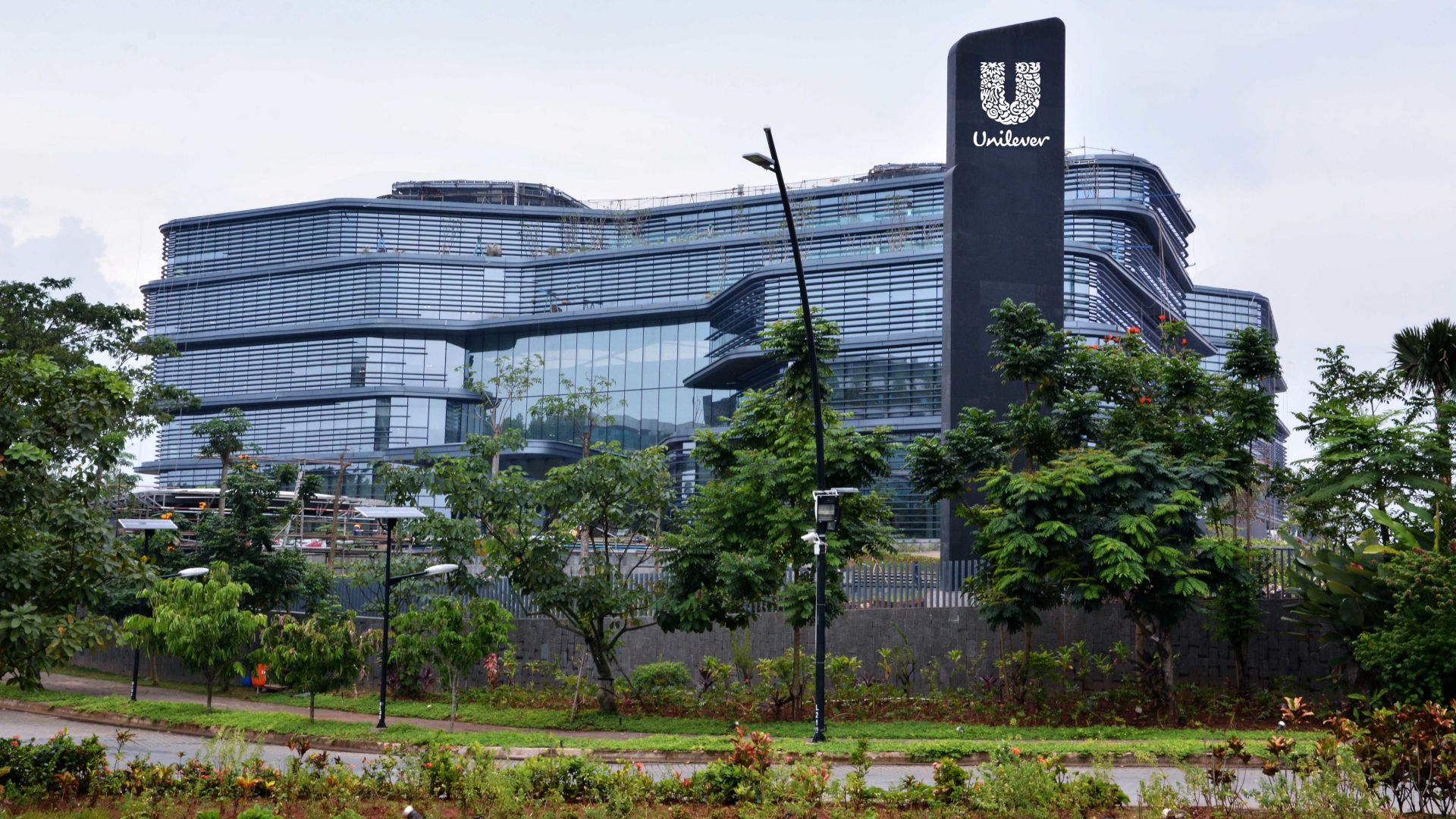 Grha Unilever, Head Quarter Unilever Indonesia