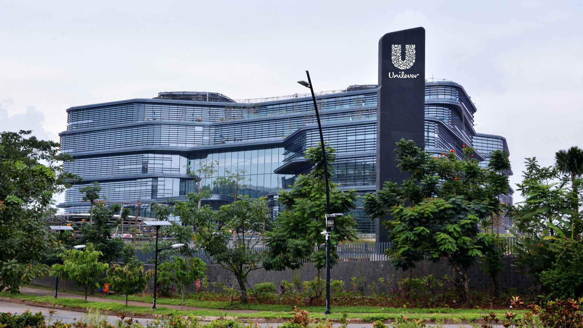 Grha Unilever, Head Quarter Unilever Indonesia
